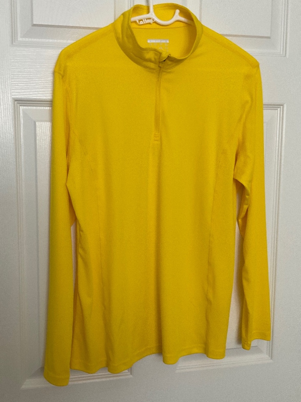Beautiful bright yellow ladies 1/4 zip long sleeve shirt. Size XL.
